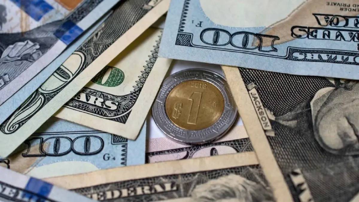 Peso mexicano se deprecia frente al dólar tras dato de inflación de Estados Unidos